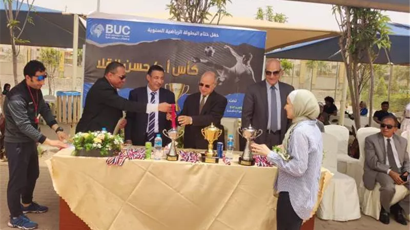 جامعة بدر تكرم طلابها الحاصلين على المراكز الأولى على مستوى الجامعات.. بالصور والأسماء
