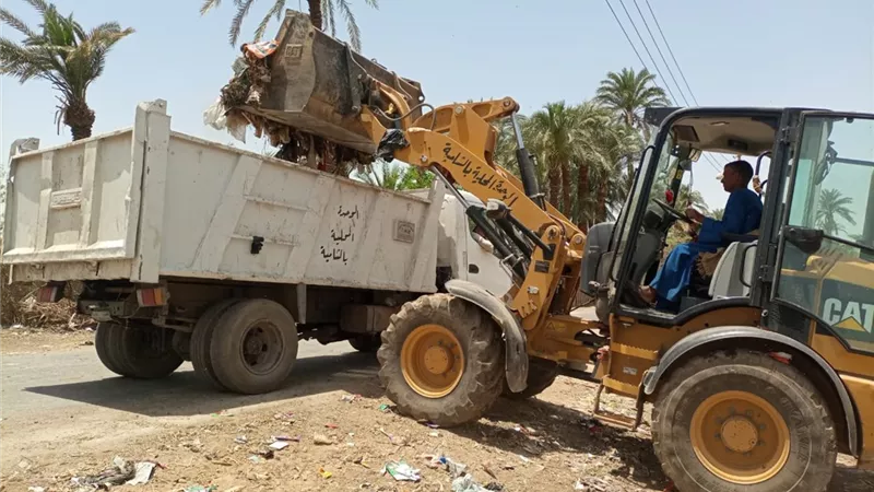 محافظ أسيوط: تكثيف حملات رفع القمامة ونظافة الشوارع والميادين بالمراكز والقرى