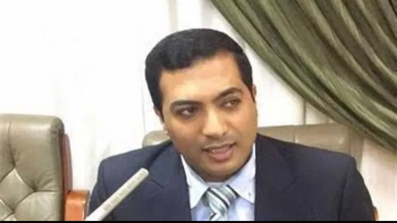 خبير اقتصادي: خفض السيولة وجذب الاستثمارات الدين أهم أسباب رفع الفائدة