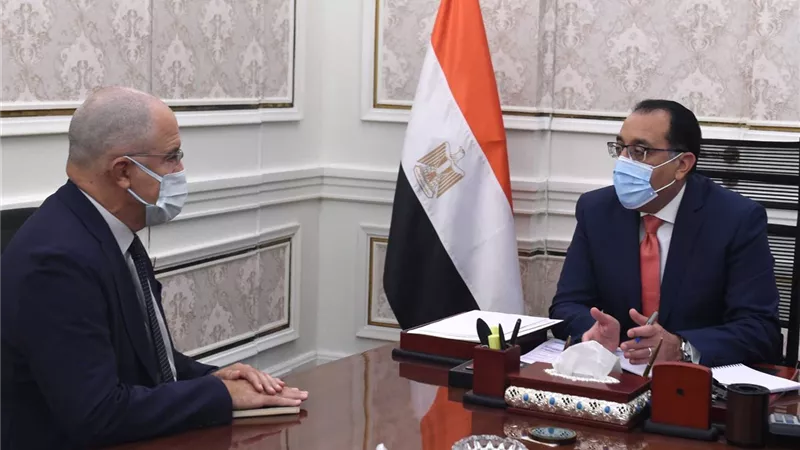 مدبولي يؤكد حرص الدولة على دعم قطاع الصناعة وتقديم تيسيرات وحوافز للنهوض بالقطاع