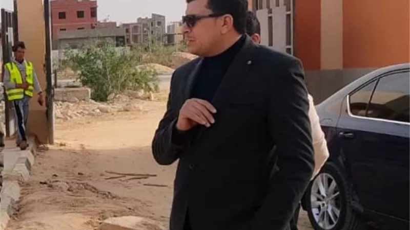 رئيس جهاز سفنكس الجديدة يكشف عن أهم مشروعات الطرق فى المدينة.. بالصور والأرقام