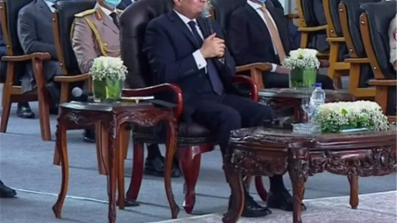 السيسي : الحديث عن أي مشروع ليس حديثًا عن رفاهية ولكن عن أساسيات وضروريات