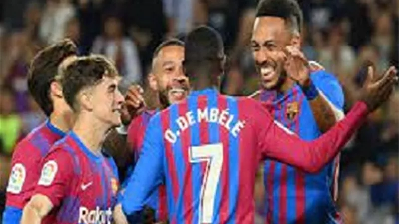 موعد مباراة برشلونة وفياريال بالدورى الاسبانى والقنوات الناقلة