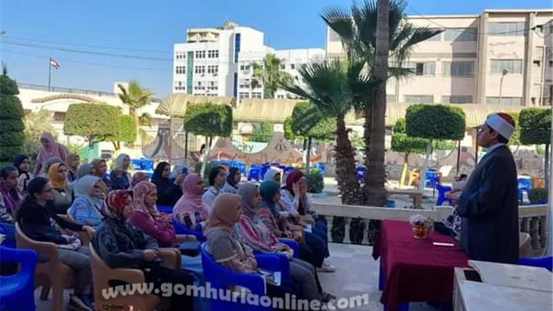 «العالمي للفتوى» و«الشباب والرياضة» يواصلان نشاطهما فى توعية المقبلين على الزواج.. صور