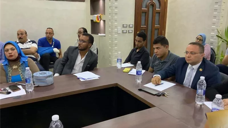 حماة الوطن بأسيوط يعقد حواره الوطني ويحدد أولويات العمل