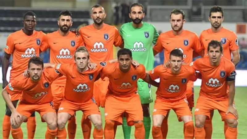 باشاك شهير يلتقى طرابزون سبور.. مواعيد مباريات الدورى التركى اليوم 22-5-2022
