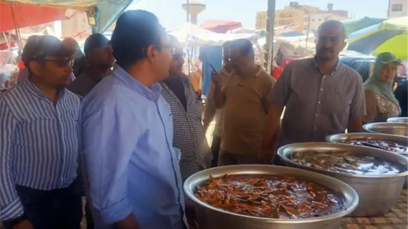 إسماعيل: جهاز مدينة النوبارية الجديدة يضبط ربع طن لحوم ويحرر 12 محضر.. بالصور