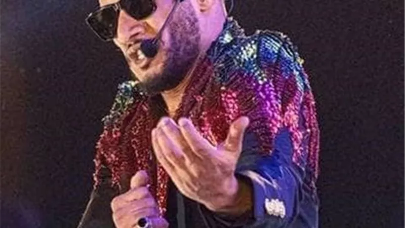 محمد رمضان ينشر فيديو 