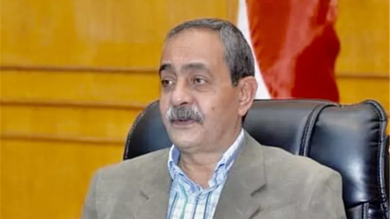محافظ الإسماعيلية: ممنوع الحفر قبل خمس سنوات بعد الرصف