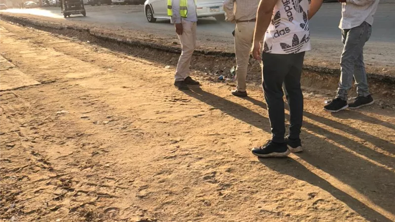 متابعة تنفيذ خطة اعادة تأهيل ورفع كفاءة الشوارع بالمنصورة