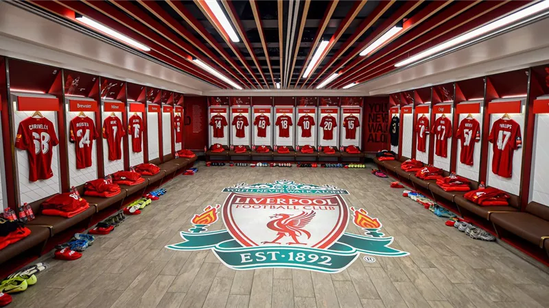 ليفربول يعلن إتمام أولى صفقاته الصيفية