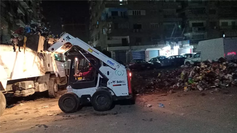 رفع 280 طن قمامة و10 طن اتربة فى حملات النظافة بالمنصورة