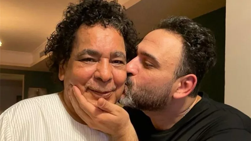 تفاصيل أغنيه أكرم حسني مع محمد منير .. فيديو
