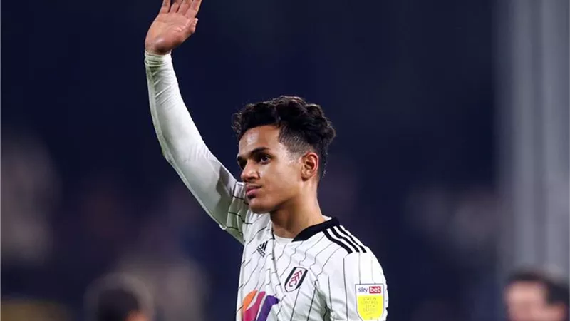 ليفربول يضم اللاعب الشاب كارفاليو