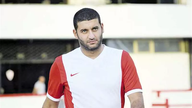 أمير عزمي : أسوان يستحق ركلة جزاء أمام الزمالك