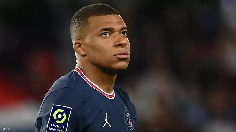جماهير ريال مدريد تعاقب مبابي بعد تجديد عقده مع سان جيرمان