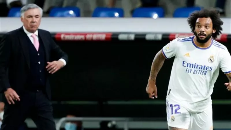 مارسيلو يكشف موقفه من الرحيل عن ريال مدريد