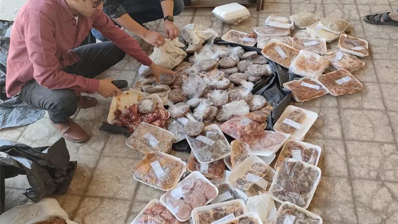 محافظ أسيوط يوجه بتكثيف الحملات الرقابية على الأسواق وضبط 52 كجم لحوم غير صالحة
