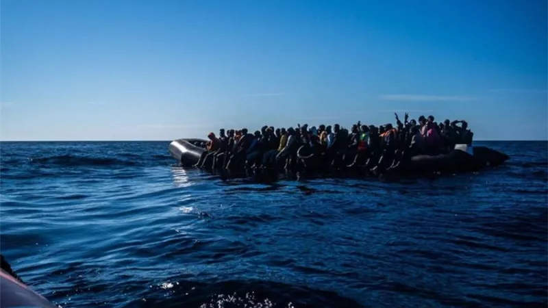 البحرية الليبية: انتشال جثث 4 مهاجرين وفقدان 3 آخرين في البحر