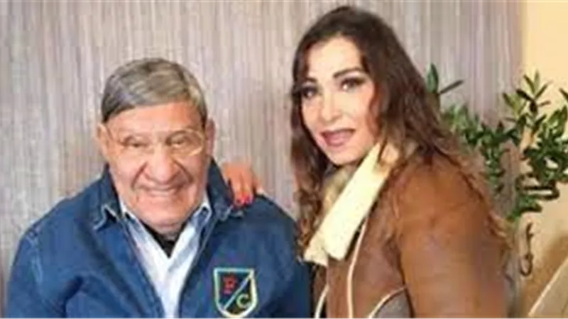بعد نقله المستشفى .. ابنة مفيد فوزى تكشف تفاصيل حالته الصحية