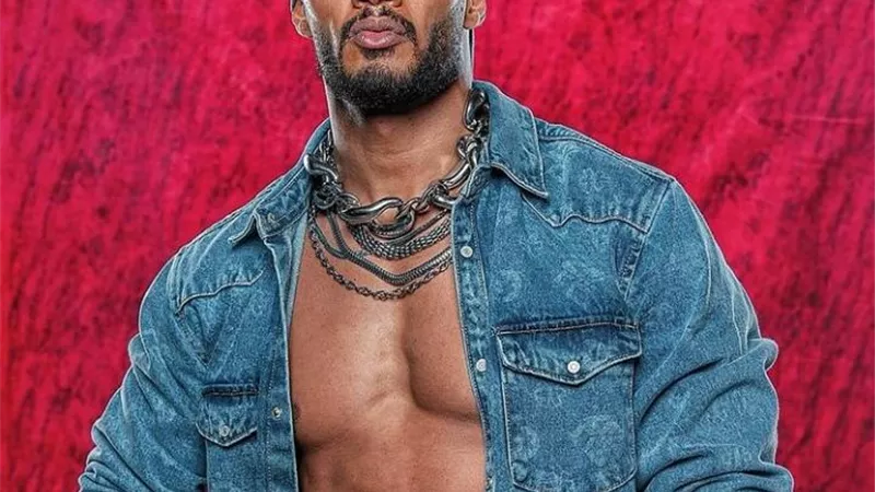 محمد رمضان ينتهي من تصوير كليبه الجديد 