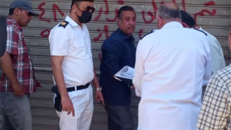 جهاز بنى سويف الجديدة يغلق 12 محلات ويحرر 10 محاضر بالتعاون مع الشرطة.. بالصور