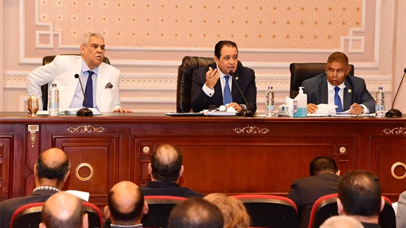 نقل النواب توصي بتشكيل لجنة مصغرة لحصر جميع مشال مديريات الطرق على مستوى الجمهورية