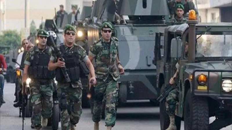 الجيش اللبنانى: إسرائيل ألقت 15 قنبلة دخانية وصوت على تجمع جنوبى البلاد