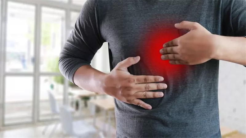 طرق طبيعية للتخلص من الحموضة بدون أدوية.. تعرف عليها