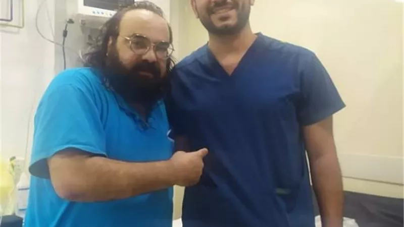 المطرب ابوالليف يدخل العناية المركزة فى الإسكندرية