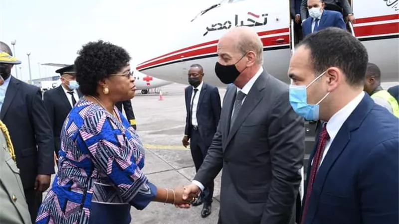 وزير الدفاع يعود إلى أرض الوطن عقب إنتهاء زيارته الرسمية إلى جمهورية الكونغو الديمقراطية