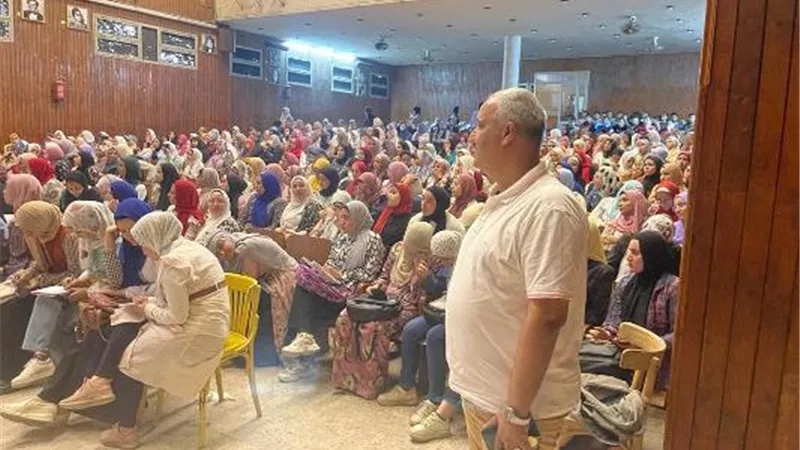 وكيل الشباب والرياضة يتابع القوافل التعليمية المجانية لطلاب الثانوية العامة بطوخ