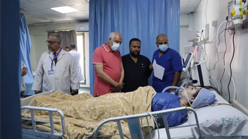 محافظ الجيزة يزور مصابي حريق دار الرعاية بالطالبية