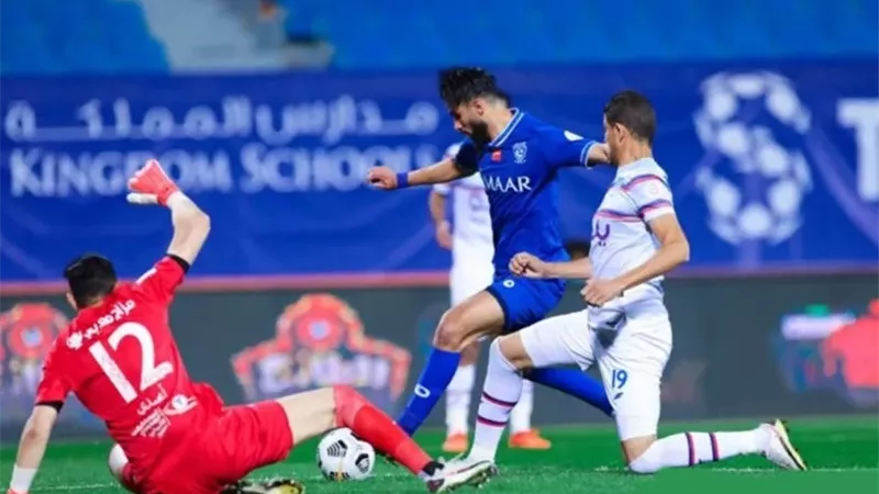 مباراة الهلال ضد أبها.. الموعد والتشكيل والقنوات الناقلة