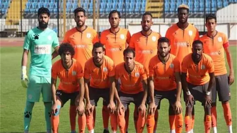 حمرون يقود هجوم فاركو أمام المقاصة بالدورى
