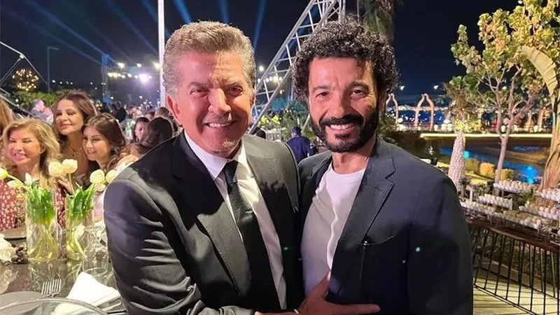 خالد النبوي وكارول سماحة ووليد توفيق فى حفل زفاف ابنة مدحت العدل