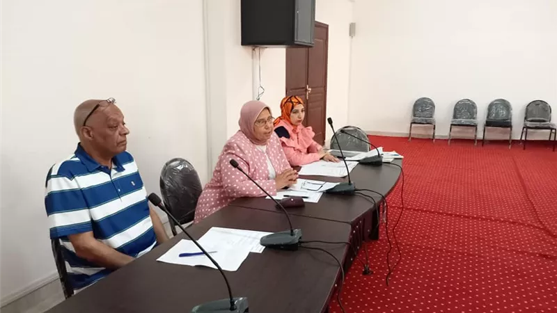 تيسير الخدمات وتقديمها لمستحقيها والاهتمام بالشواطىء وتنفيذ الهوية البصرية