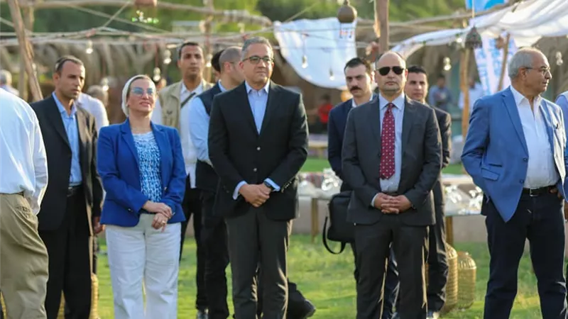 وزيرا البيئة والسياحة يطلقان مشروع 