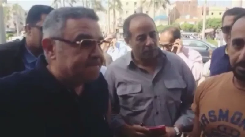 محافظ البحر الأحمر يكشر عن أنيابه ويقود حملة موسعة على الأسواق لضبط الأسعار