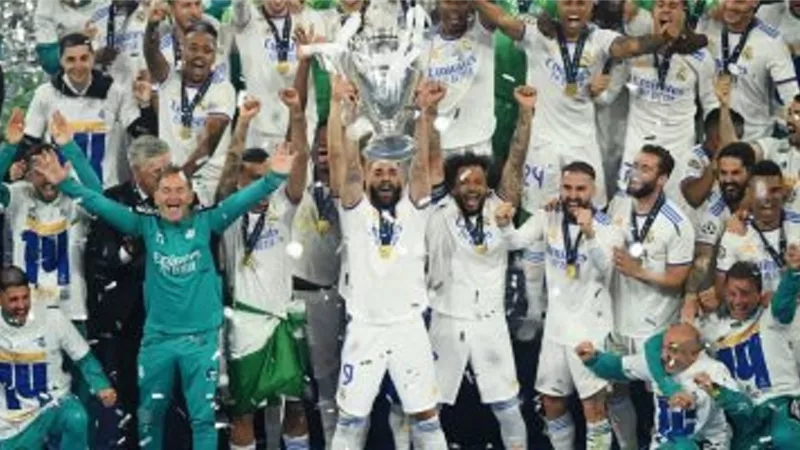 موعد مباراة كأس السوبر الأوروبي بين ريال مدريد واينتراخت فرانكفورت