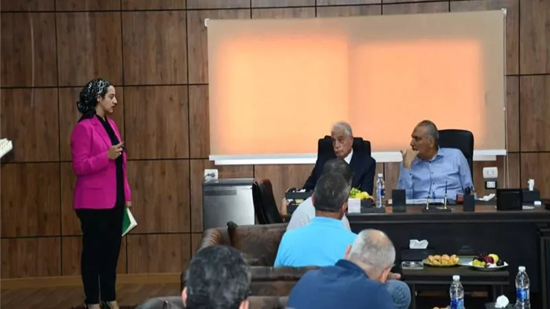 فودة والفار يتابعان نسب تنفيذ المشروعات بمدينة شرم الشيخ