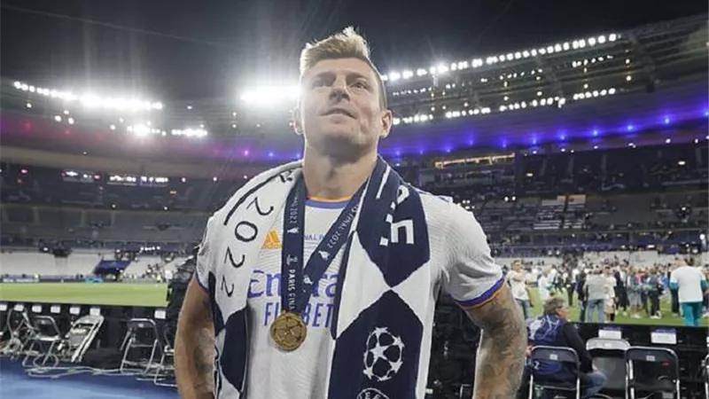 نجم ريال مدريد يكشف أسباب غضبه بعد التتويج بدوري الأبطال