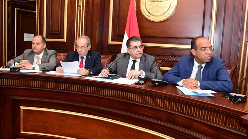 رئيس صحة الشيوخ : يطالب بسرعة إمداد مستشفي القنايات بالشرقية بالأجهزة المطلوبة لإستكمال تطويرها
