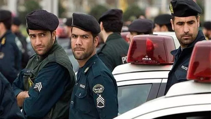 الأمن الإيراني: ضبط شبكتين لتهريب الأسلحة من الحدود إلى داخل البلاد