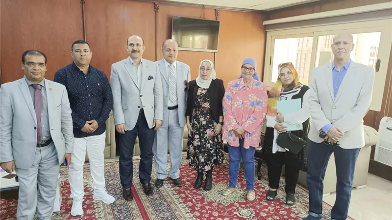 التربية الرياضية بالسادات تفوز بالمركز الثالث في مسابقة أفضل المكتبات بالجامعة