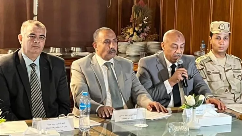 السويس لتصنيع البترول وبتروسيف يعقدا جلسة التشاور المجتمعي لتقييم الأثر البيئي لمجمع التفحيم الجديد