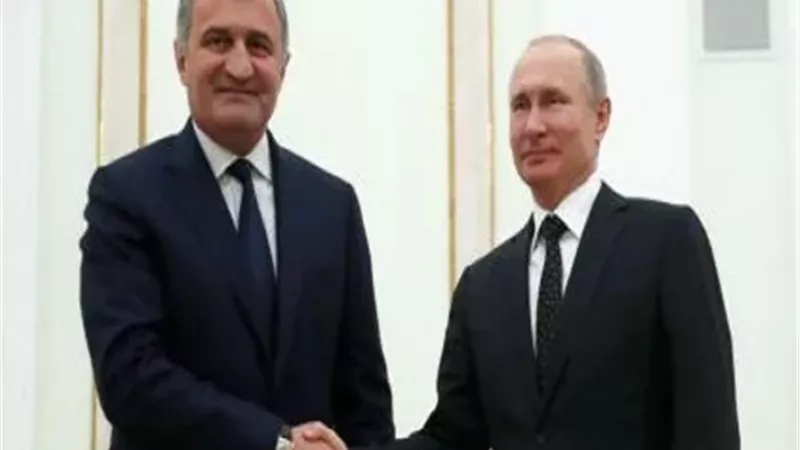 جورجيا.. أوسيتيا الجنوبية تتخلّى عن استفتاء الانضمام لروسيا