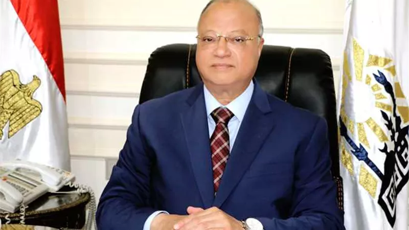 محافظ القاهرة: وضع قرية الفواخير على خريطة المزارات السياحية