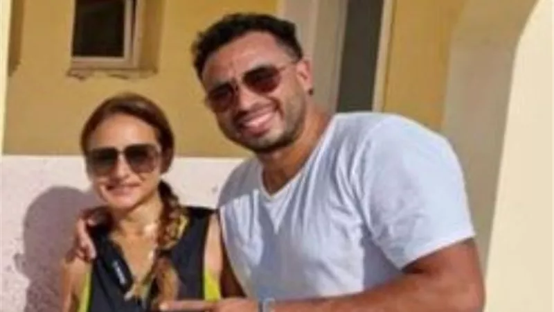 هشام عاشور يشارك زوجته نيللى كريم فى مسلسل 