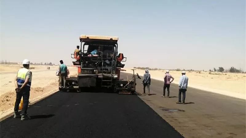 الإسكان : تقدم الأعمال بأول طريق بـ